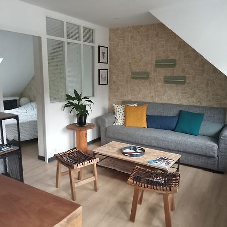 Les Appartements Du 31 - Centre Ville - 3E Etage - 35M2 Quimper Buitenkant foto