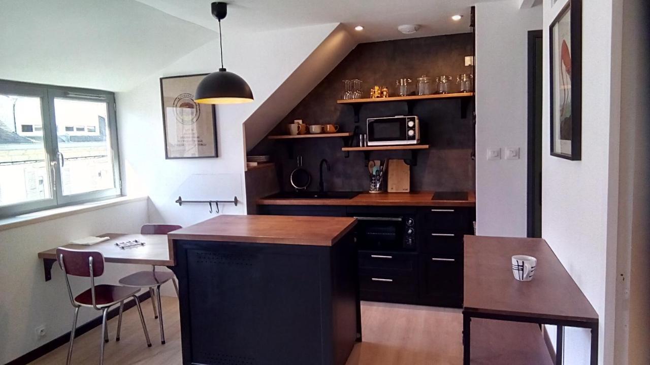 Les Appartements Du 31 - Centre Ville - 3E Etage - 35M2 Quimper Buitenkant foto