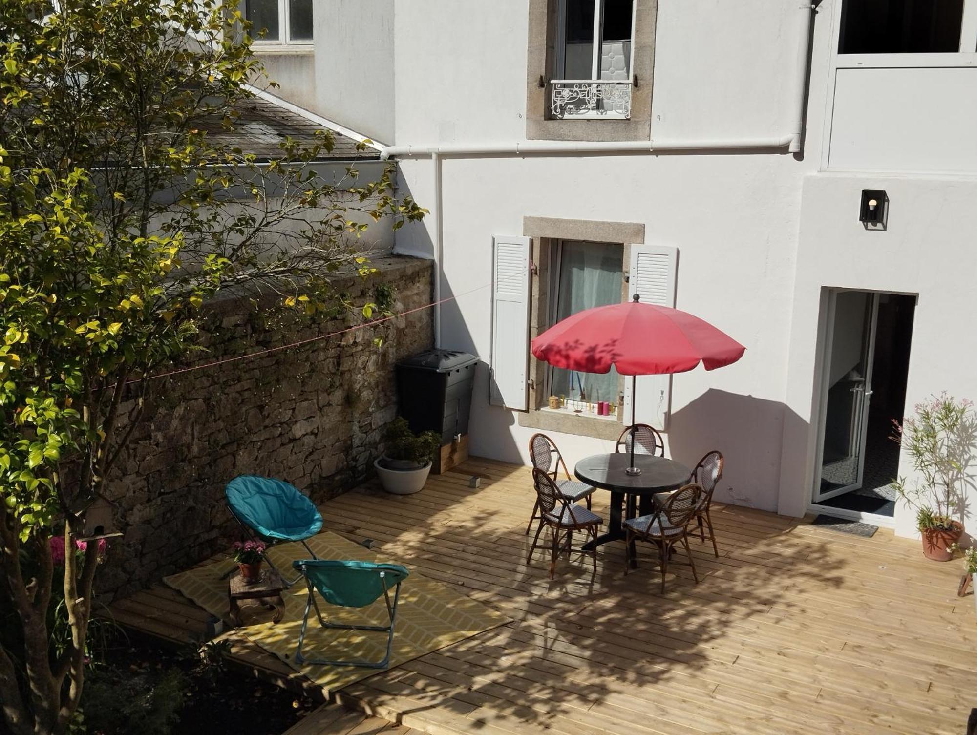 Les Appartements Du 31 - Centre Ville - 3E Etage - 35M2 Quimper Buitenkant foto